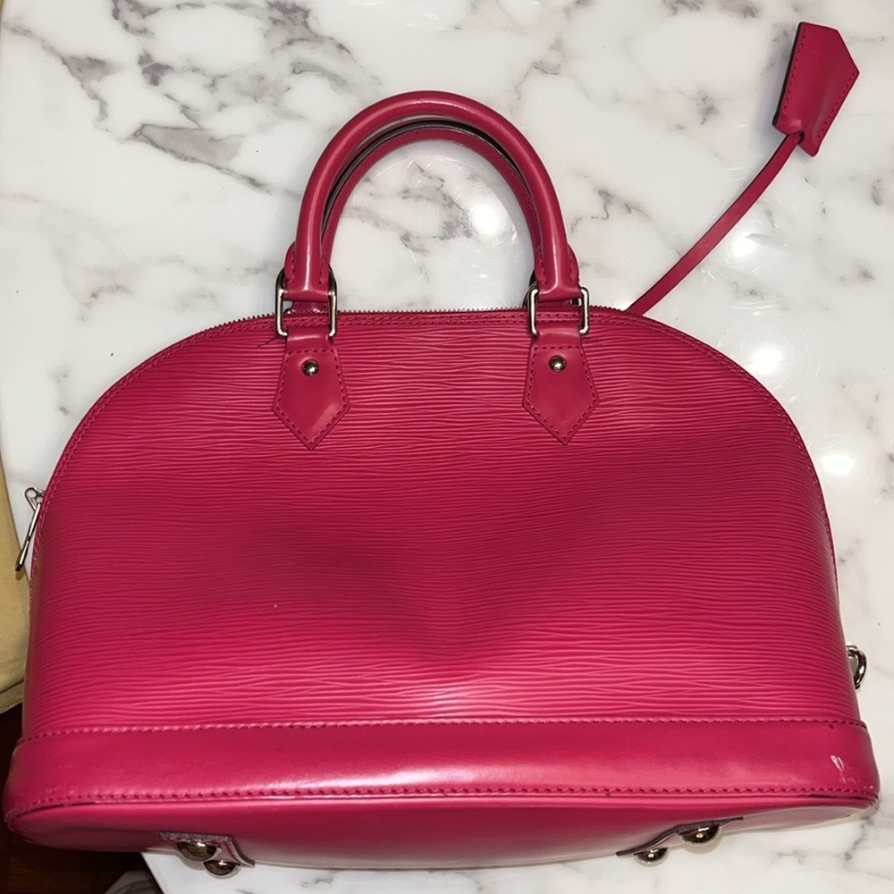 EXCLUSIVE: Louis Vuitton Alma PM Hot Pink Epi Leather Bag!